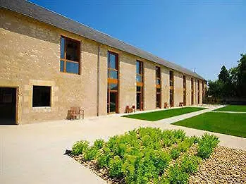 Hotel Domaine Du Normandoux, The Originals Relais Tercé
