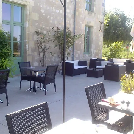 Hotel Domaine Du Normandoux, The Originals Relais Tercé