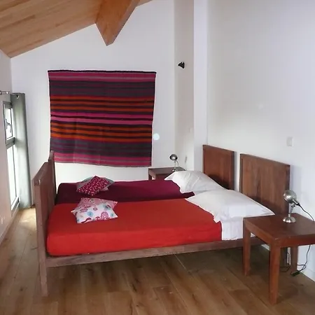 Hotel Domaine Du Normandoux, The Originals Relais 3*